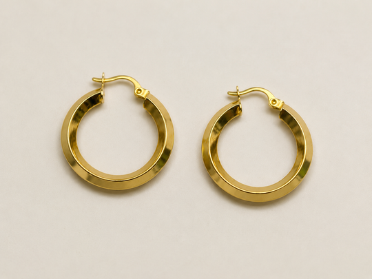 18K Gold Classic Hoop Earrings