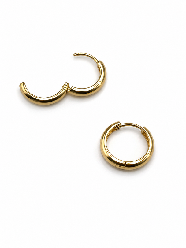 18K Gold Hoop Earrings