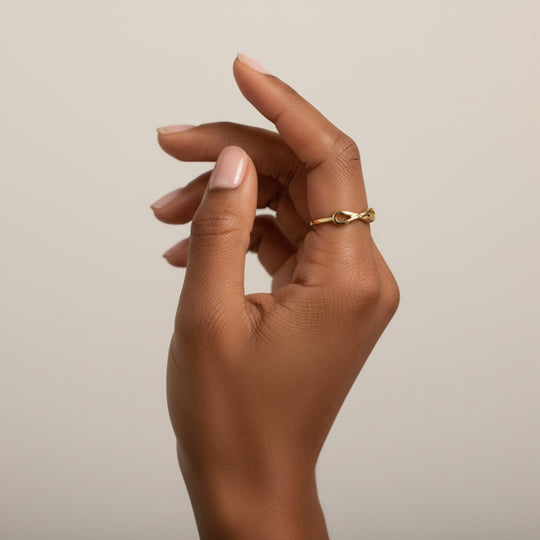 14K Minimal Infinity Ring